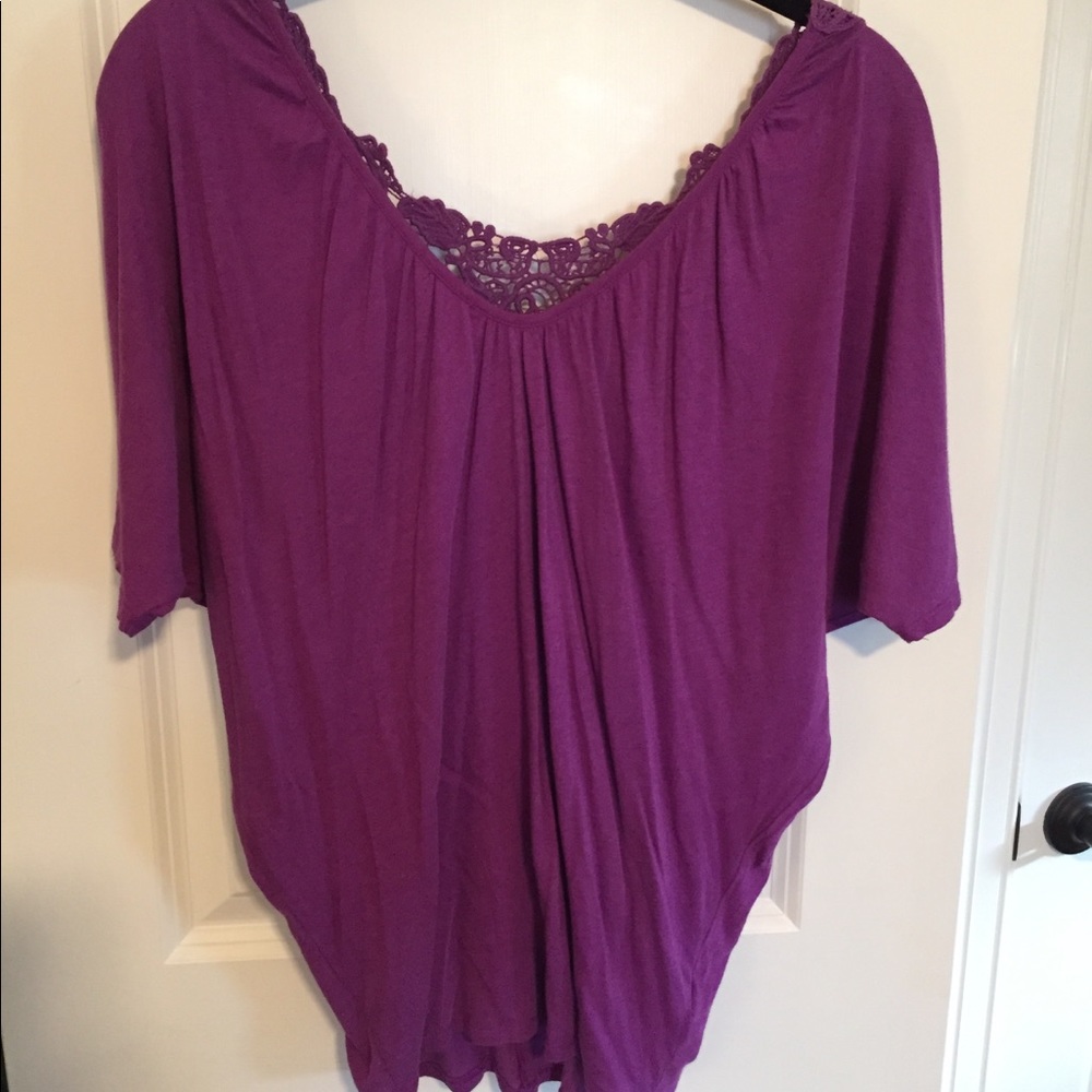 Express - purple top with beautiful back